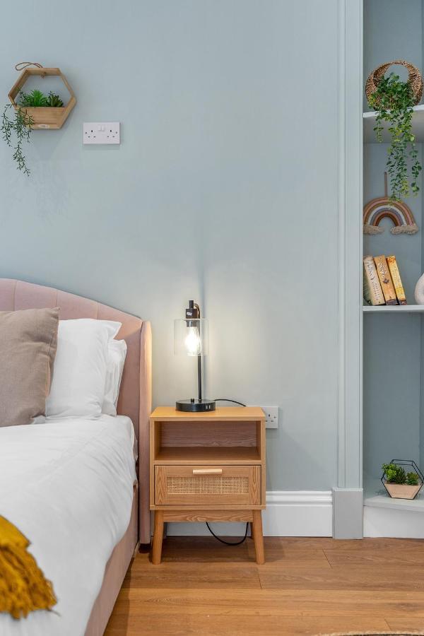 Cheerful Stays - Jamson Pl 3 Bed Apartment EDI Buitenkant foto
