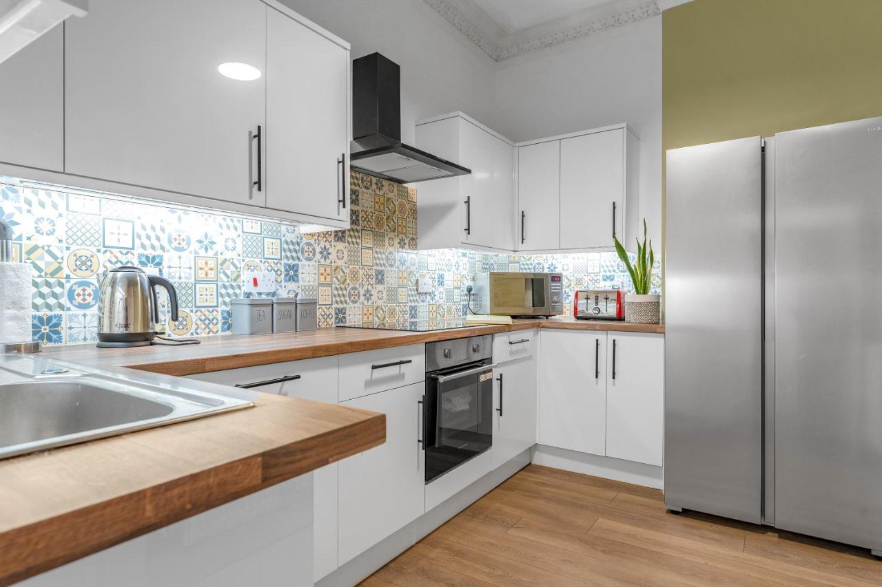 Cheerful Stays - Jamson Pl 3 Bed Apartment EDI Buitenkant foto